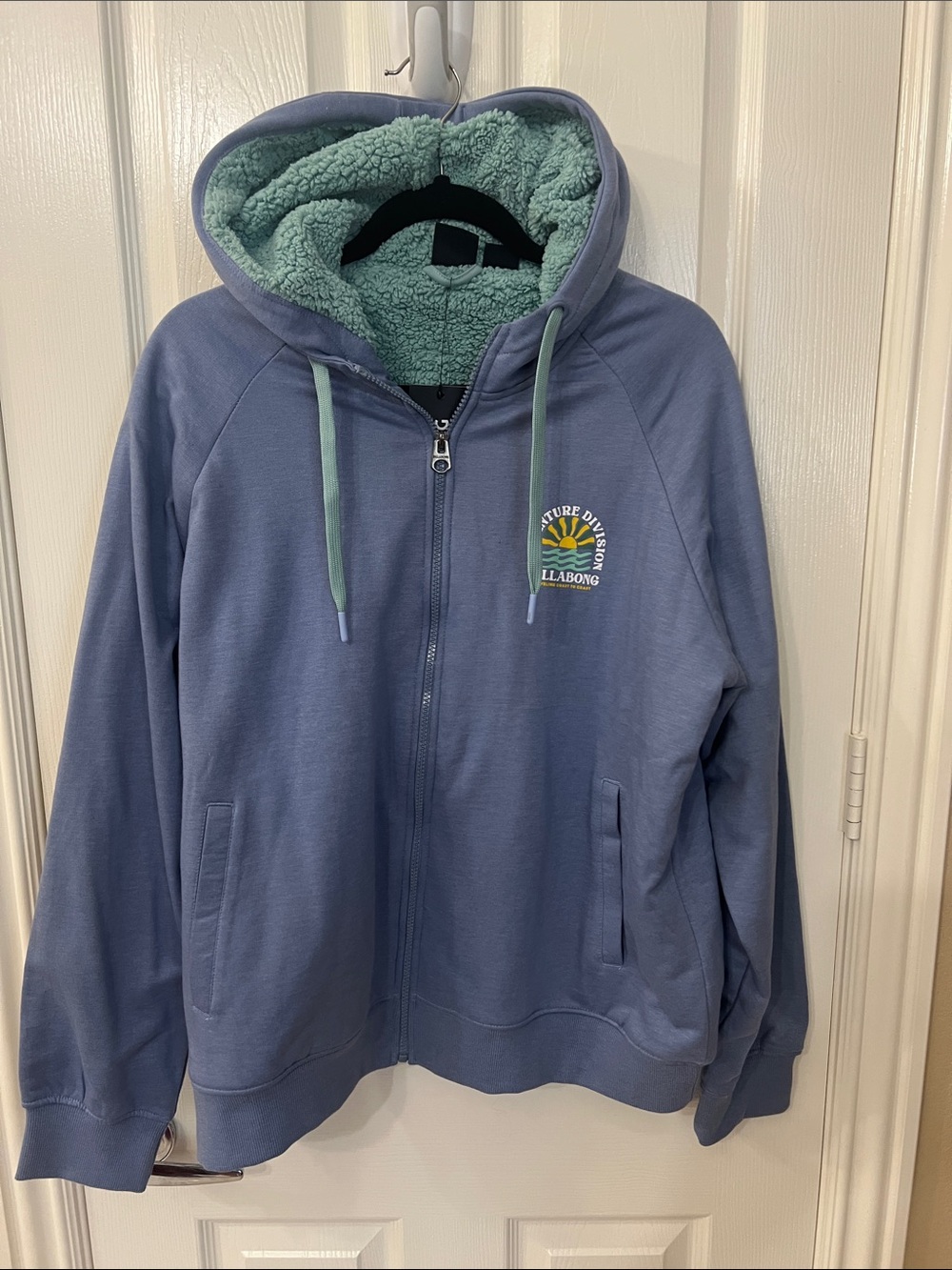 Billabong Dusty Blue Full-Zip with Mint Sherpa Hood